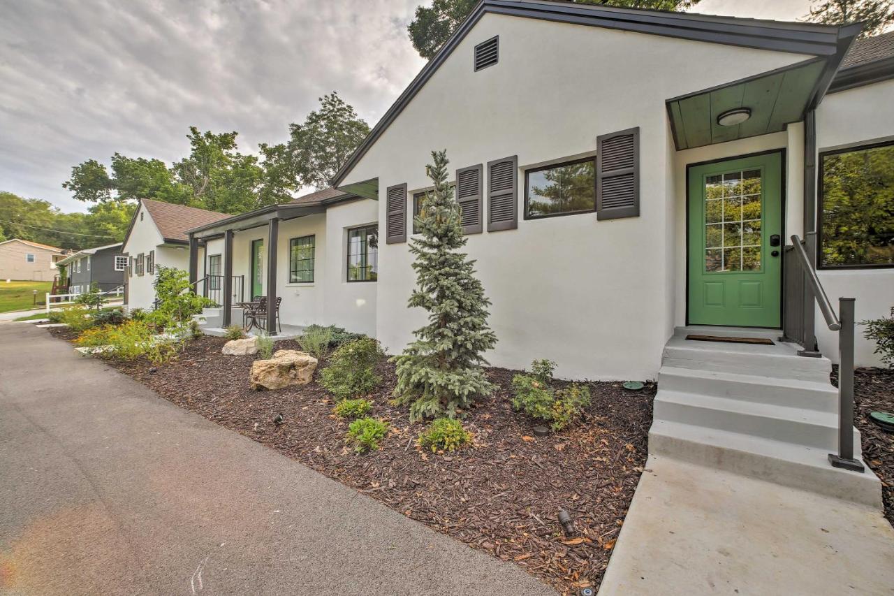 Downtown Branson Cottage With Pool Access! ภายนอก รูปภาพ